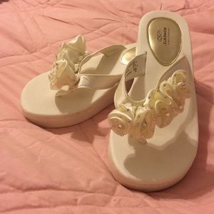 Women’s dress low wedge flip flop